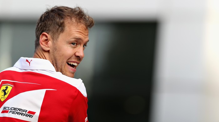 Disebut Terlalu Agresif, Vettel Mengaku Heran