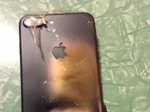 Duh! Giliran iPhone 7 Meledak