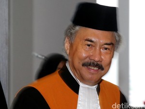 Diusulkan Jadi Dewan Pengawas KPK, Ini Profil Gayus Lumbuun