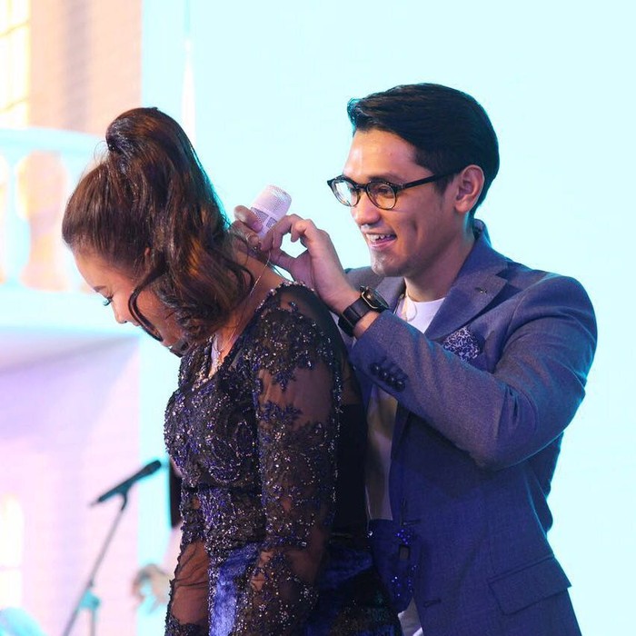 Melihat Kembali Kedekatan Afgan Dan Rossa Melihat Kembali Kedekatan Afgan Dan Rossa