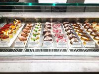 Buka Setiap Hari, Pemilik Bakery Ini Didenda Rp 50 Juta!