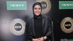Deretan Artis di Karpet Merah Selebrita Awards 2016