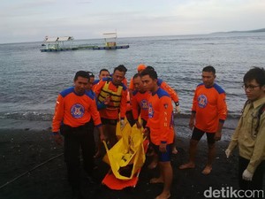 Antisipasi Cuaca Buruk, Unsur Maritim Se-Banyuwangi Gelar Simulasi Kecelakaan Laut