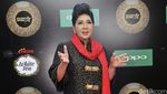 Deretan Artis di Karpet Merah Selebrita Awards 2016