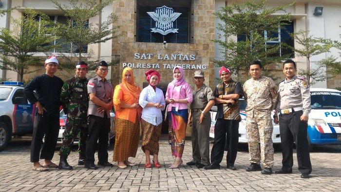 Hari Kesaktian Pancasila, Pelayanan SIM di Tangerang Bernuansa Perjuangan