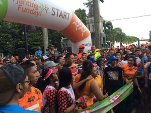 Didampingi SBY dan Hatta, Cagub DKI Agus Yudhoyono Lari Bareng Warga di CFD