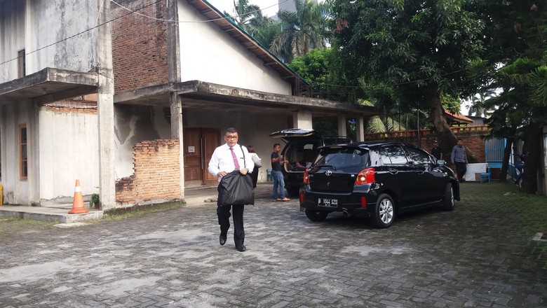 Wali Kota Jaksel Janjikan Solusi GBKP Pasar Minggu pada Senin Besok Wali Kota Jaksel Janjikan Solusi GBKP Pasar Minggu pada Senin Besok