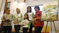Buku tersebut merupakan buku karya pembawa acara Valerina Daniel dan putrinya Keisha Andryananto.