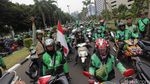 Dari Jalan Asia Afrika, Massa Go-Jek Menuju Kemang