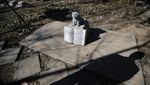 Tradisi Unik Ziarah Makam Hewan Peliharaan di China