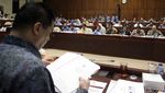 Komisi II Gelar Rapat Dengar Pendapat Bersama Menteri