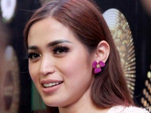 Cinta Jessica Iskandar Bertepuk Sebelah Tangan dengan Pangeran Asal Jerman