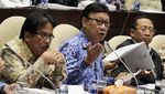 Komisi II Gelar Rapat Dengar Pendapat Bersama Menteri