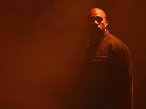 Kim Kardashian Disekap, Kanye West Hentikan Konser