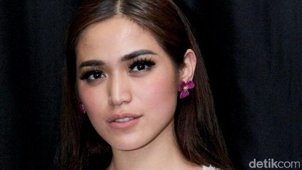 Heboh Stefan Ngaku Tak Pernah Pacari 'Cewek Perawan', Maaf Jupe untuk Nikita