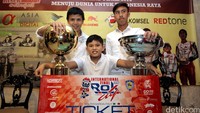 (Ki-ka) Silvano Christian, Sergio Noor, dan Barrichello Noor berhasil meraih tiket kejuaraan dunia.