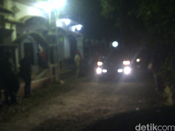 Polisi ke Rumah Kakak Dimas Kanjeng, Hasilnya Nihil