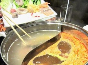 Suki Gaya Thailand dengan Pengaruh Hot Pot China