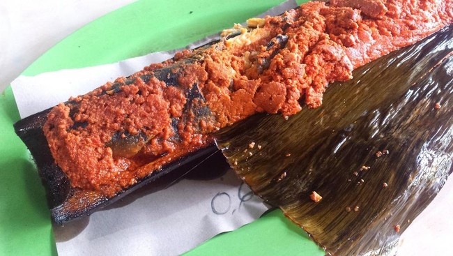 Sedap Wangi Ikan Patin Bakar di Tempat Ini
