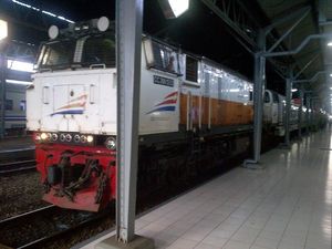 Indonesia Akan Ekspor 600 Gerbong Kereta Bekas untuk Dioperasikan di Myanmar