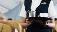 Ini 10 Fakta Menarik Soal Makanan yang Disajikan di Kabin Pesawat