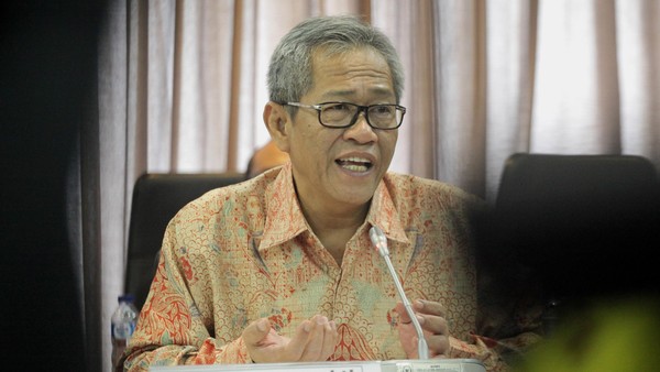 Tim 10 DPD Minta Penjelasan Dirut Bulog