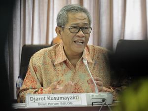 Beredar Kabar Mau Diganti, Dirut Bulog: Nggak Ada SK Pergantian