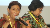 Menteri Susi saat berbicara di diskusi publik reklamasi di auditorium KPK, Jalan HR Rasuna Said, Jakarta Selatan, Selasa (4/10/2016).