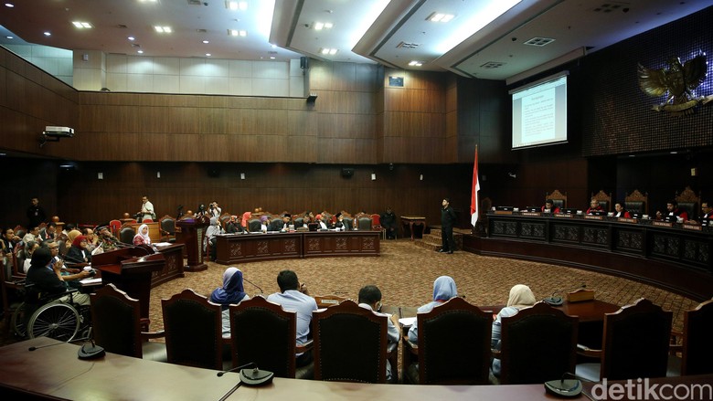 Ahli: LGBT Hama Perusak Karakter Moral Ahli: LGBT Hama Perusak Karakter Moral