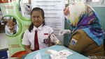 Menkes Gelar Imunisasi Anak Sekolah Cegah Kanker Serviks