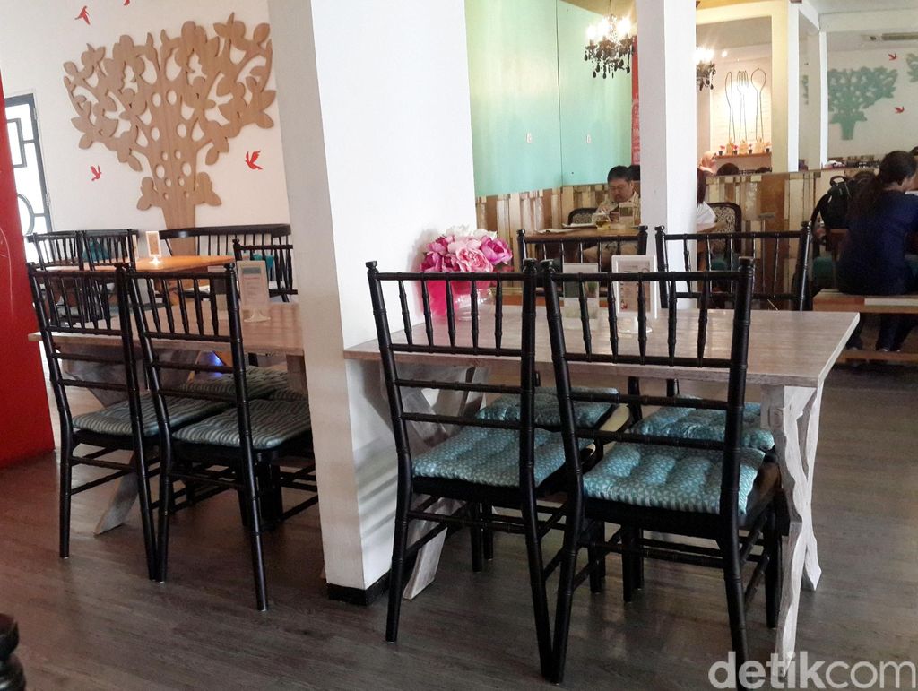 Spumante: Gurih Wangi Nasi Serai dan Pizza Renyah Bisa Dinikmati di Sini