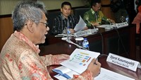 Djarot mengakui pernah ditelepon Irman Gusman mengenai kuota gula impor.