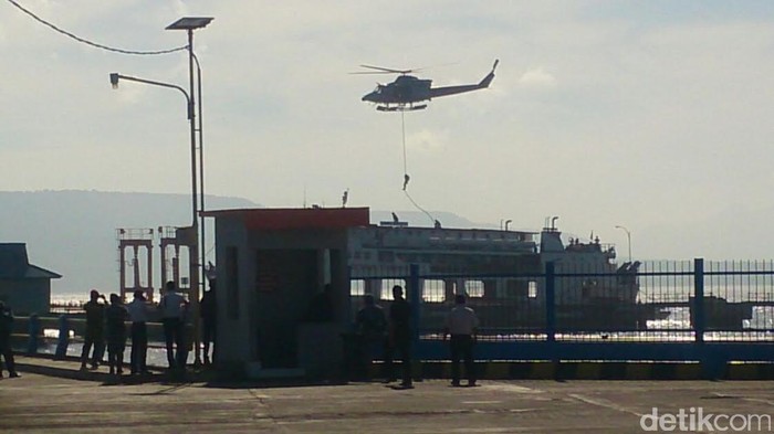 Kopaska Latihan Penanganan Teroris di Banyuwangi