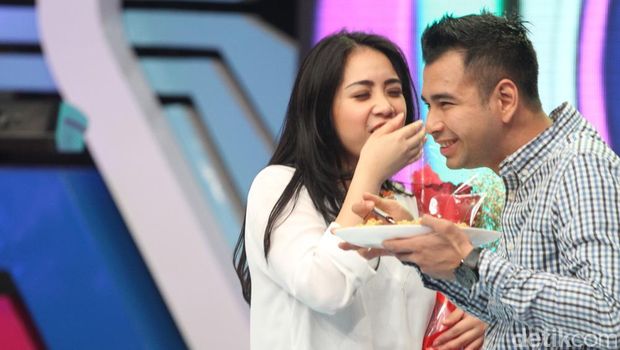 Prilly Latuconsina Lengket dengan Teuku Rassya, Nagita Kerja Tanpa Raffi
