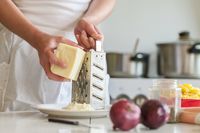 Hati-hati! 8 Hal Sepele Ini Bisa Membuat Anda Celaka di Dapur 