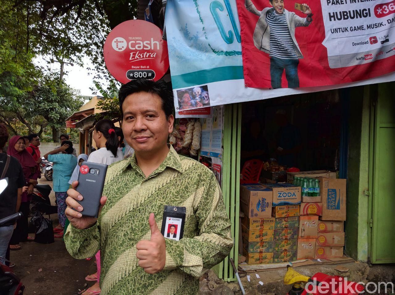 Telkomsel & BTPN Blusukan untuk Edukasi Uang Digital