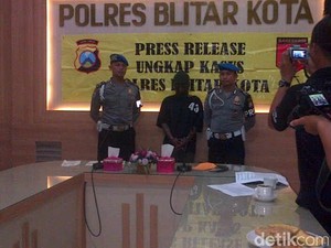 Pawang Ular Nekad jadi Perampok karena Order Sepi