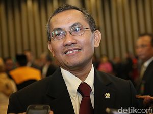 Profil Eks Ketua KY Jaja Ahmad Jayus yang Berpulang