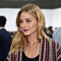 Aktris yang pernah membintangi acara reality show MTV berjudul The City, Olivia Palermo bangun setiap pukul 5.15 setiap pagi untuk berolahraga. Menurut wanita 33 tahun ini, bangun pagi bisa membuatmu lebih baik karena akan memiliki waktu yang lebih panjang dan dapat membuat hari menjadi lebih efisien. Foto: dok. Getty Images