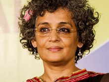 Memoar Pertama Arundhati Roy Rilis September 2025, Gak Sabar Baca!