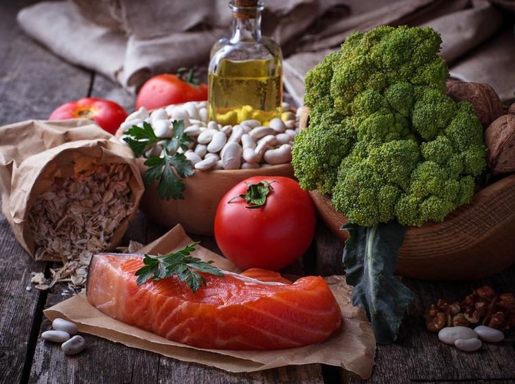 Ingin Sehat Selalu? Ini 8 Jenis Makanan yang Bagus Dikonsumsi Tiap Hari