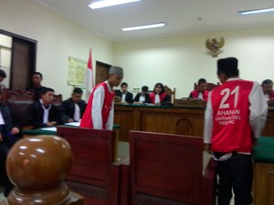 Sidang Perdana, Rahmat dan Imam Didakwa Bunuh Eno Secara Sadis