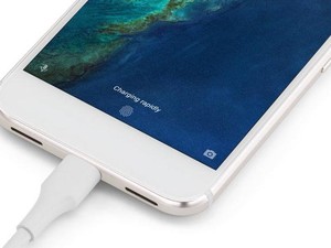 Google Mau Tiru iPhone 7 di Pixel 2?