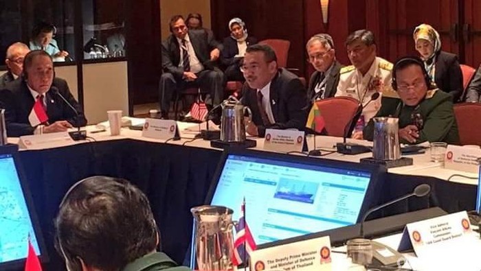 Bertemu Menhan Malaysia dan Filipina, Ryamizard Bahas Keamanan Laut Sulu