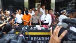 Polisi Tunjukan Tersangka Kasus Videotron Porno