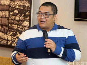 Pengamat Nilai Jokowi Cerdik Gaet Milenial Jadi Stafsus
