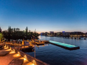 Sungai yang Punya Kolam Renang Ada di Jerman