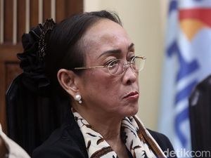 FUIB Ancam Polisikan Sukmawati Jika Tak Minta Maaf soal Puisi