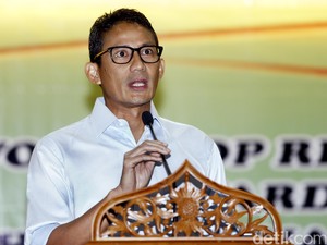 Ini Langkah Sandiaga Uno untuk Atasi Persoalan Sampah dan Banjir di Jakarta
