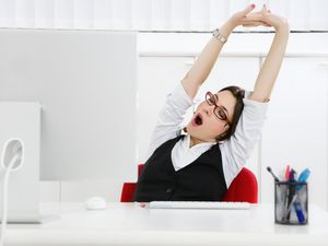 Waduh, Kurang Tidur Bisa Bikin Badan Gampang Gemuk
